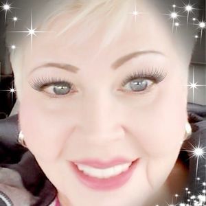 Meet your Posher, Brenda